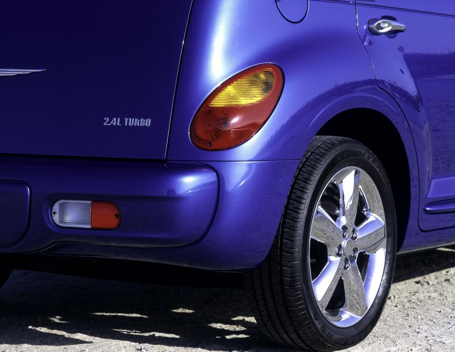 Детали экстерьера Chrysler PT Cruiser 2001 года  (фото 118 из 141)